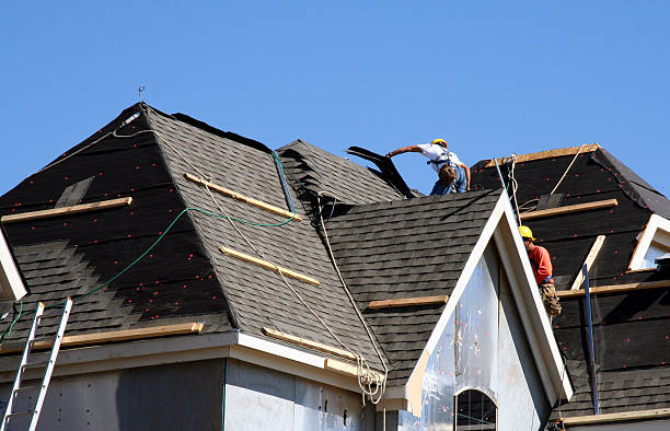 Best Best Roofing Contractors  in Fall River, WI